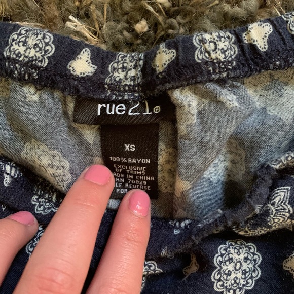 Romper - Picture 3 of 3